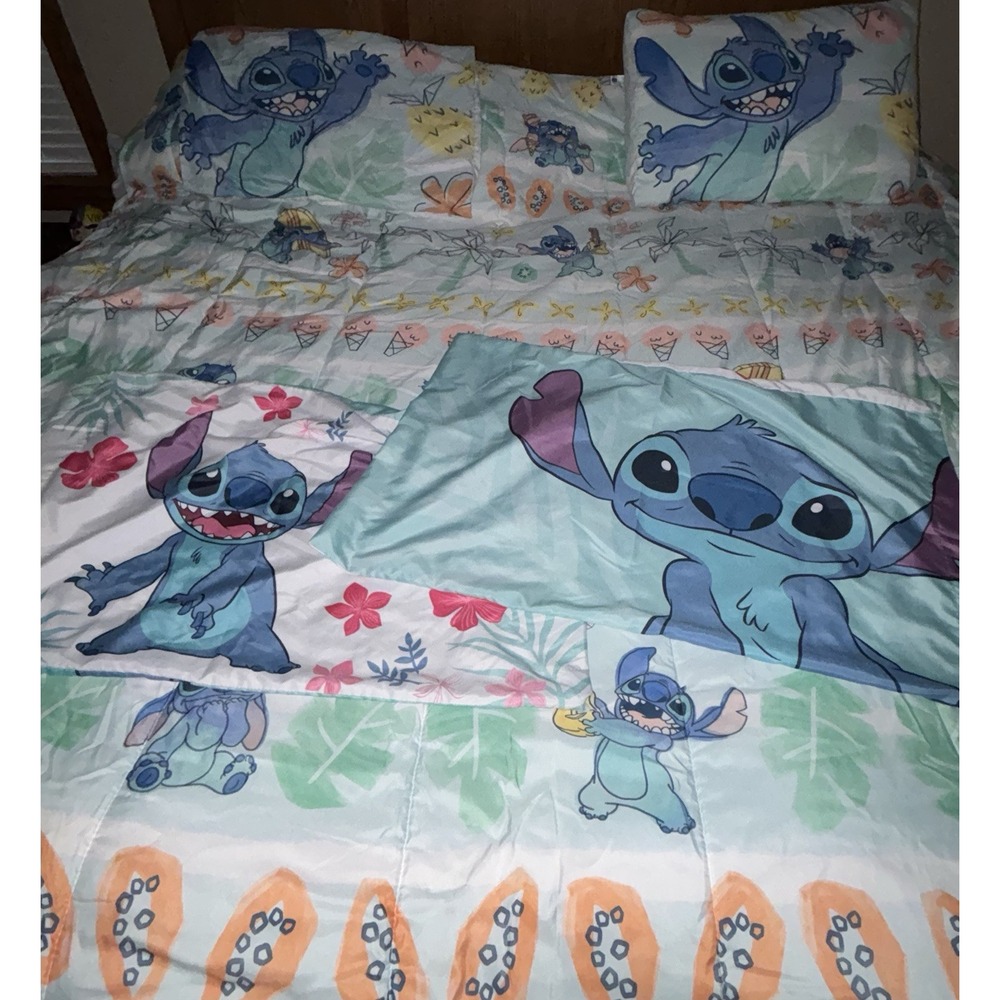 Disney Lilo & Stitch-Full/Queen Comforter, Sheet Set